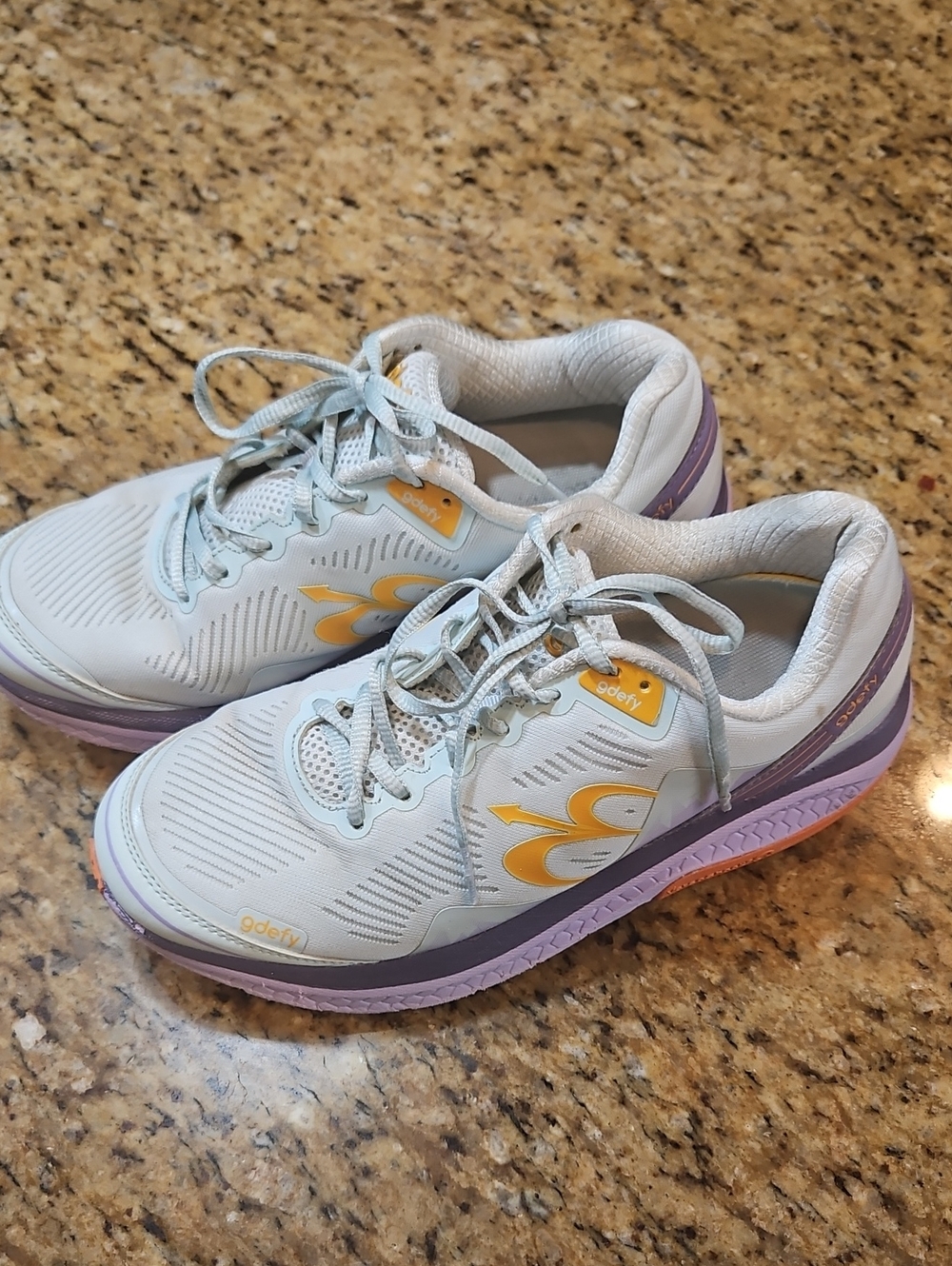 Gdefy Shoes